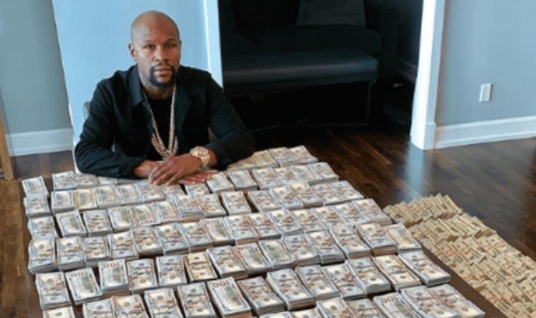 Floyd Money Mayweather million dollars cash