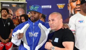 Floyd Mayweather and Mike Zambidis together at las vegas presser