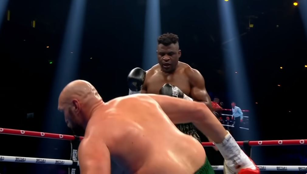 Tyson Fury gets dropped by Francis Ngannou in Saudi Arabia