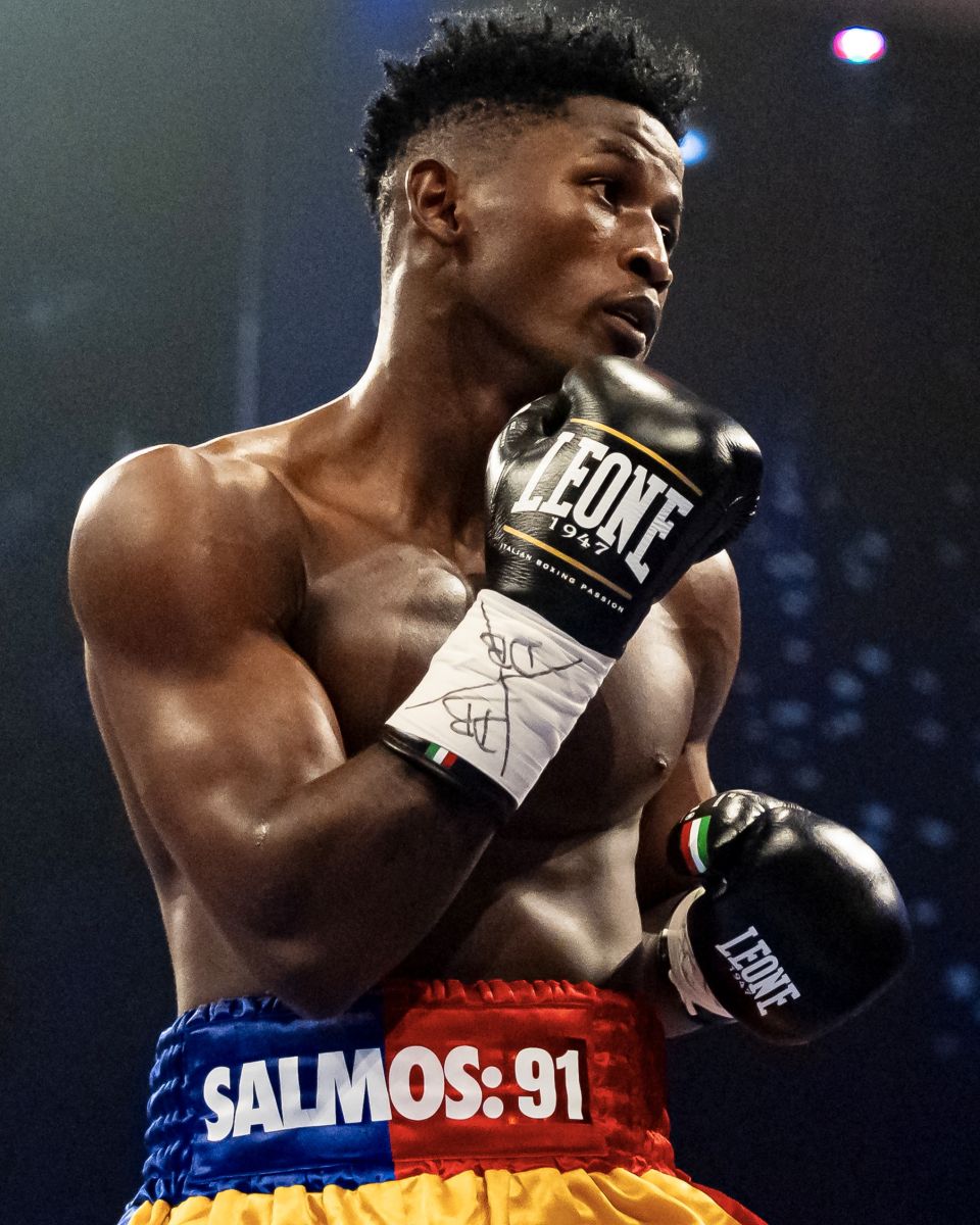 Jhon Orobio Leone Boxing Gloves