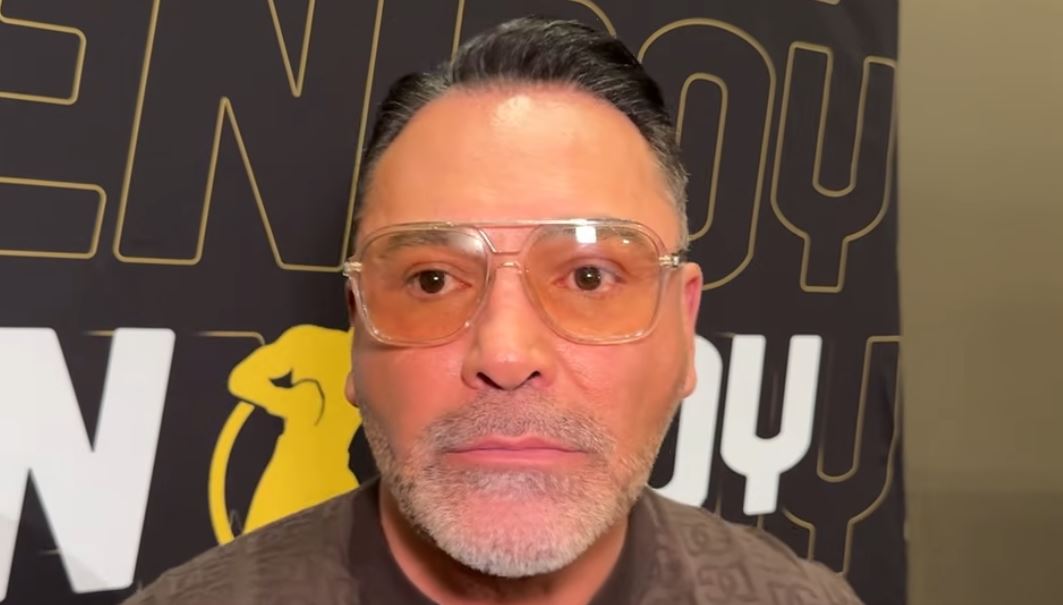 Oscar De La Hoya with glasses on