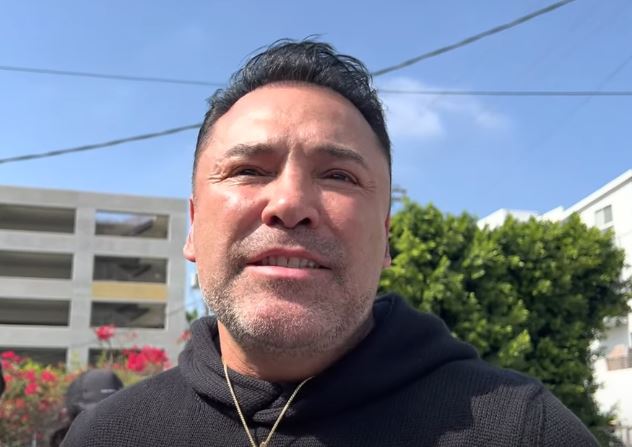 Oscar De La Hoya Boxer Promoter 2022