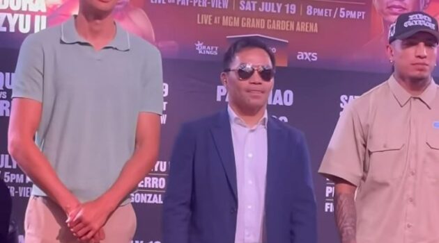 Fundora with Pacquiao and Barrios