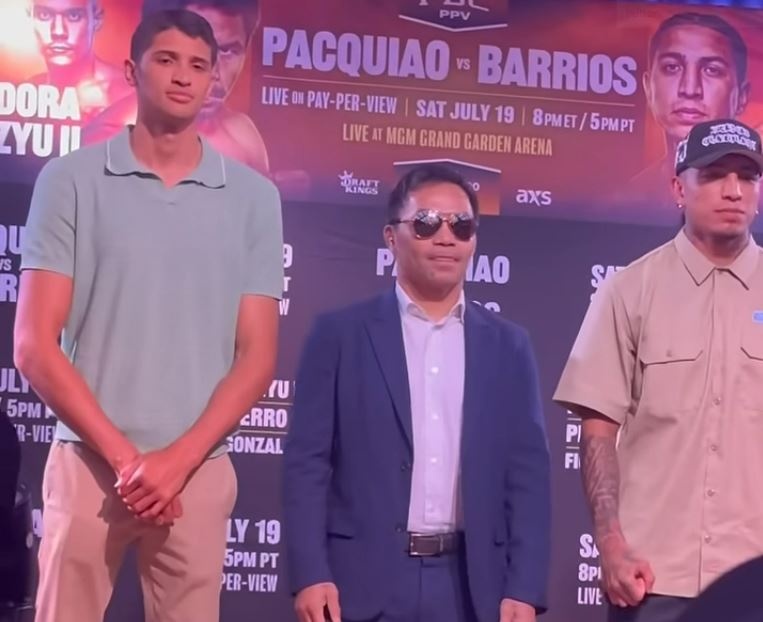 Fundora with Pacquiao and Barrios