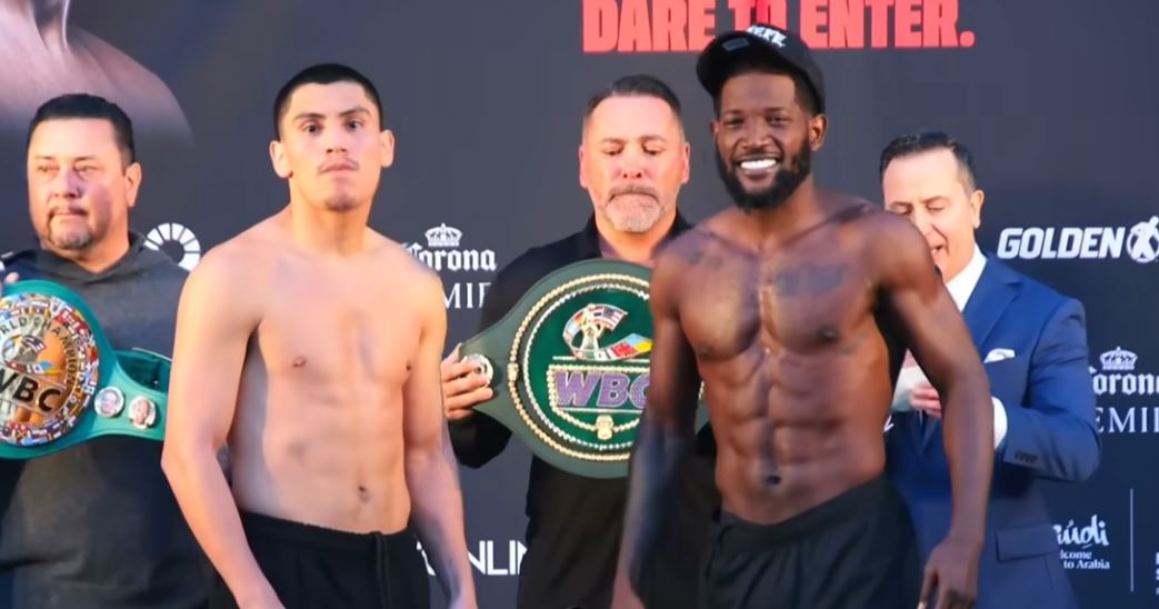 Weigh in photo for Vergil Ortiz vs Erickson Lubin