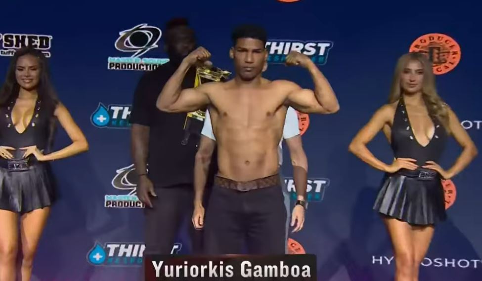 Yuriorkis Gamboa bare knuckle boxing